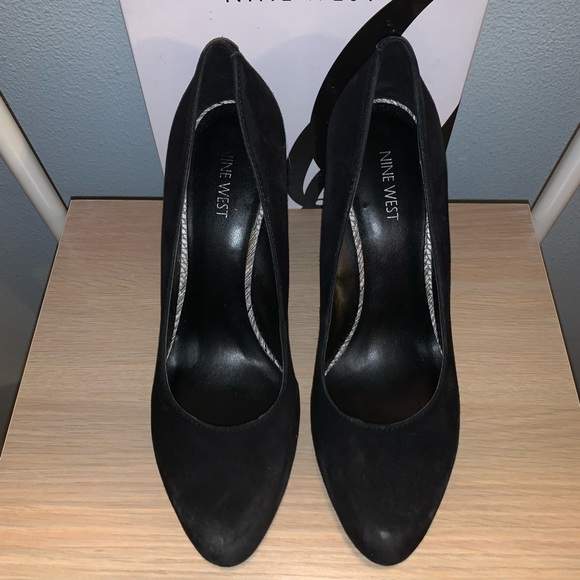 Suede Leather Black White Wedge Heels Pumps - Picture 3 of 6